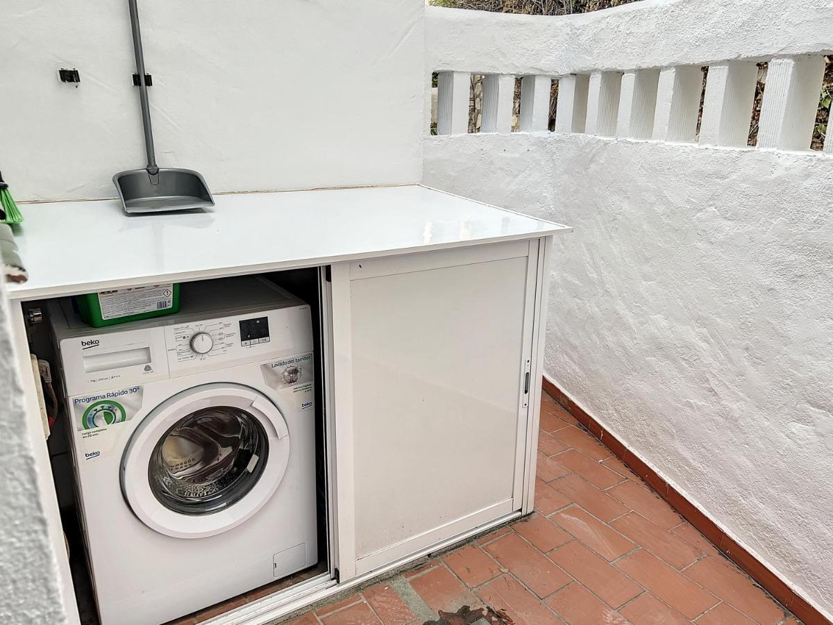 Agradable Adosado Con Piscina La Hidalga Villa Benalmádena Exterior foto