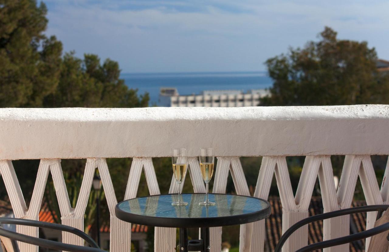 Agradable Adosado Con Piscina La Hidalga Villa Benalmádena Exterior foto
